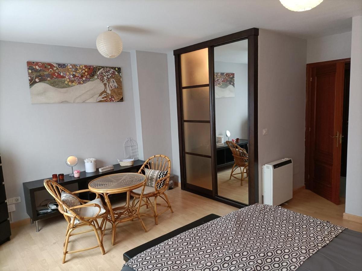 Piso Con Terraza En Las Rias Altas Санта-Марта-де-Ортигейра Экстерьер фото
